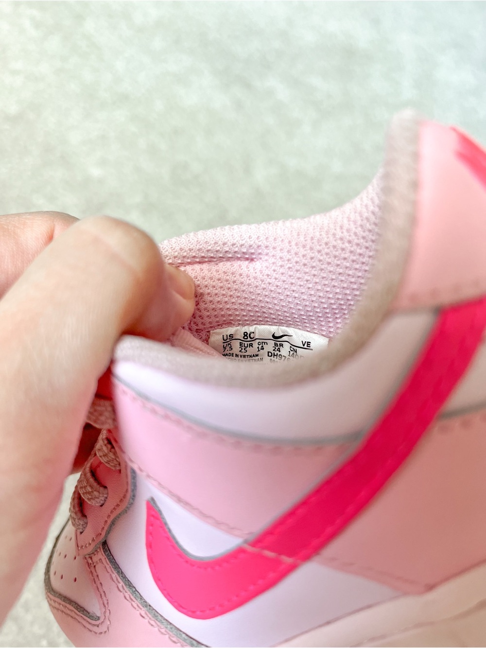 Nike | Dunk Low | Triple Pink | Toddler Lifestyle Sneakers - Picture 6 of 6